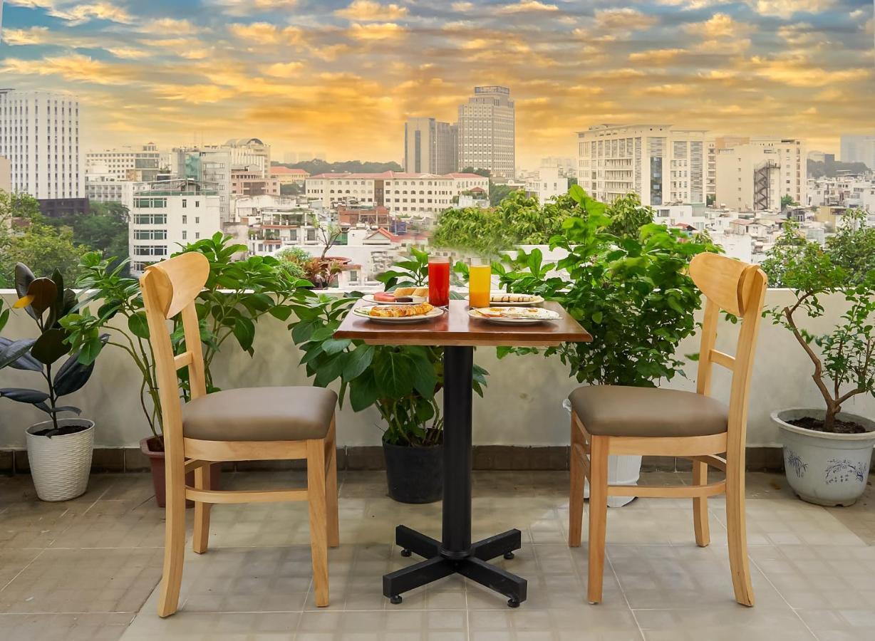 Shogun Hotel مدينة هوشي منه المظهر الخارجي الصورة